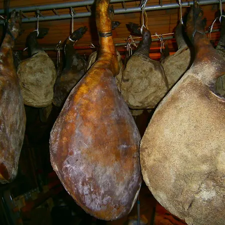 Отель Miramonti Turismo Rurale