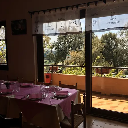 Miramonti Turismo Rurale Отель Seulo