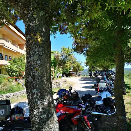 מלון Miramonti Turismo Rurale Seùlo