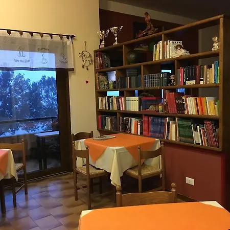 Miramonti Turismo Rurale מלון 2*