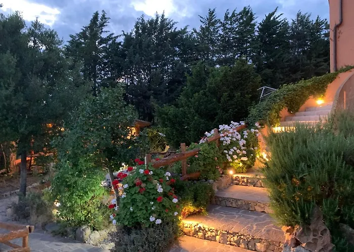 Miramonti Turismo Rurale Hotel Seùlo